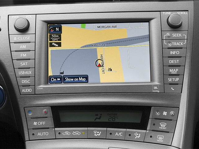 2014 Toyota Prius Two photo 4