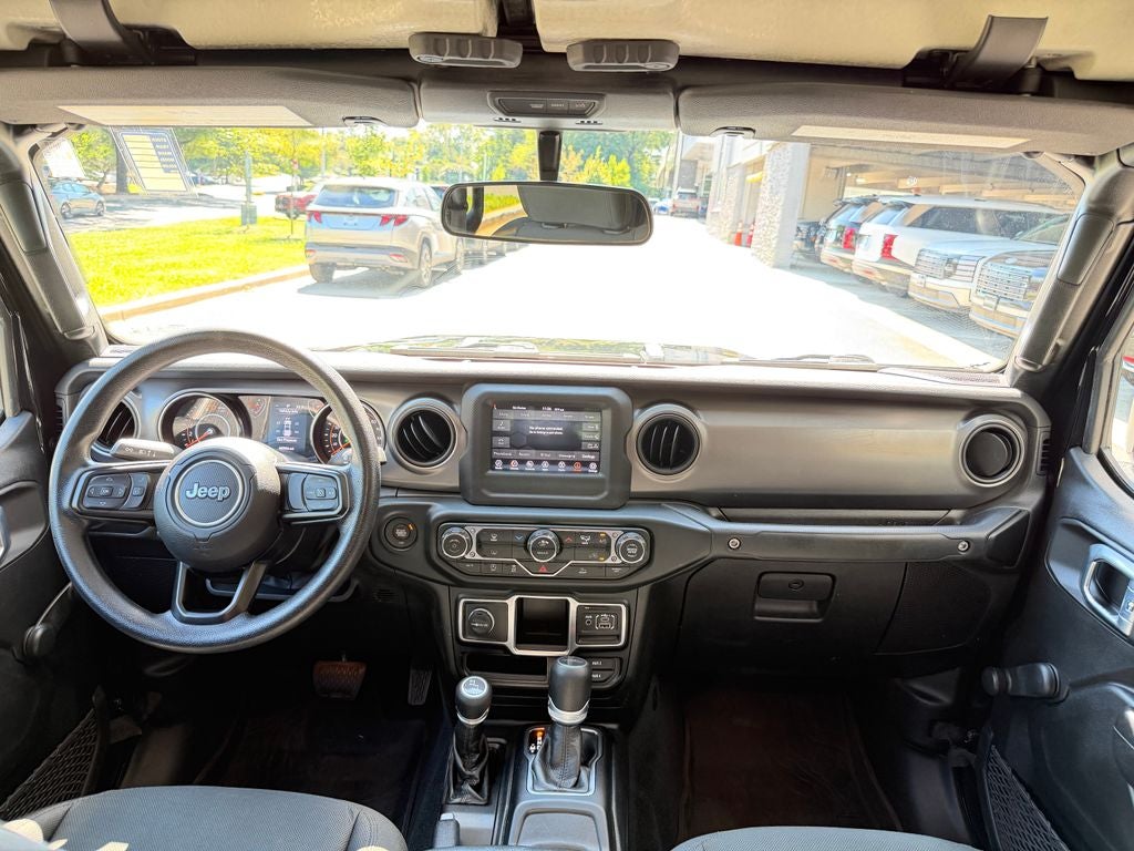 2022 Jeep Gladiator Willys