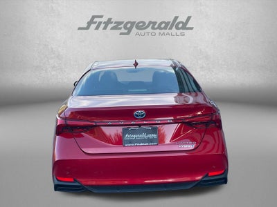 2022 Toyota Avalon Hybrid Limited