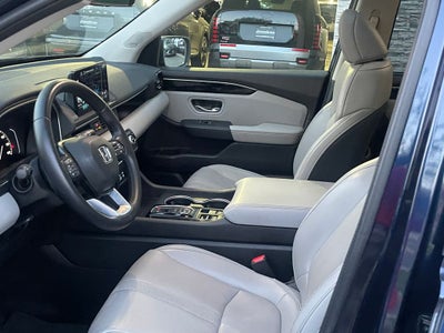 2023 Honda Pilot Touring