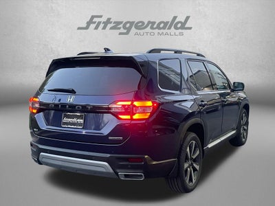 2023 Honda Pilot Touring