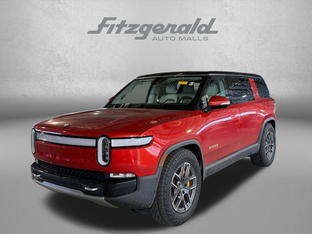 2023 Rivian R1S Adventure