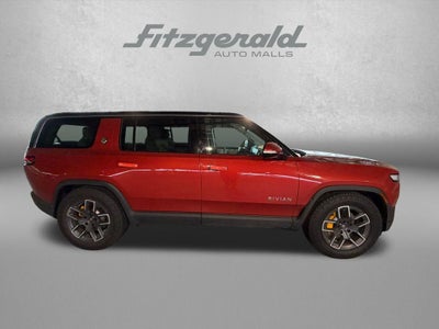 2023 Rivian R1S Adventure