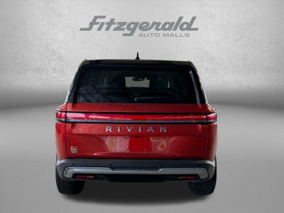 2023 Rivian R1S Adventure
