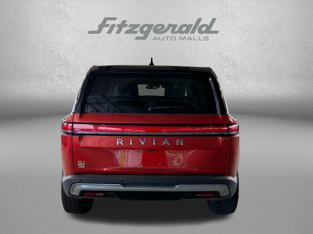2023 Rivian R1S Adventure