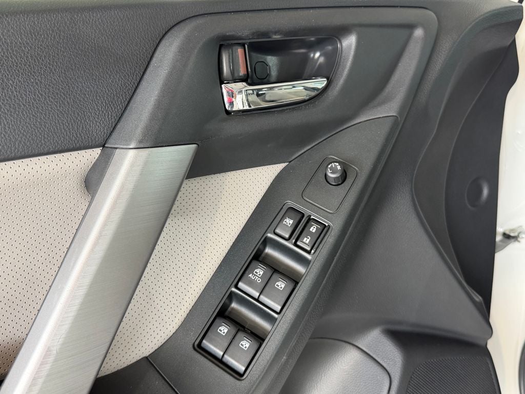 2014 Subaru Forester 2.5i Touring