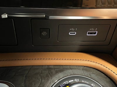 2023 INFINITI QX80 Sensory