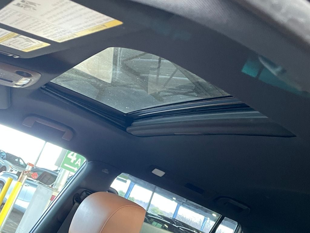 2023 INFINITI QX80 Sensory