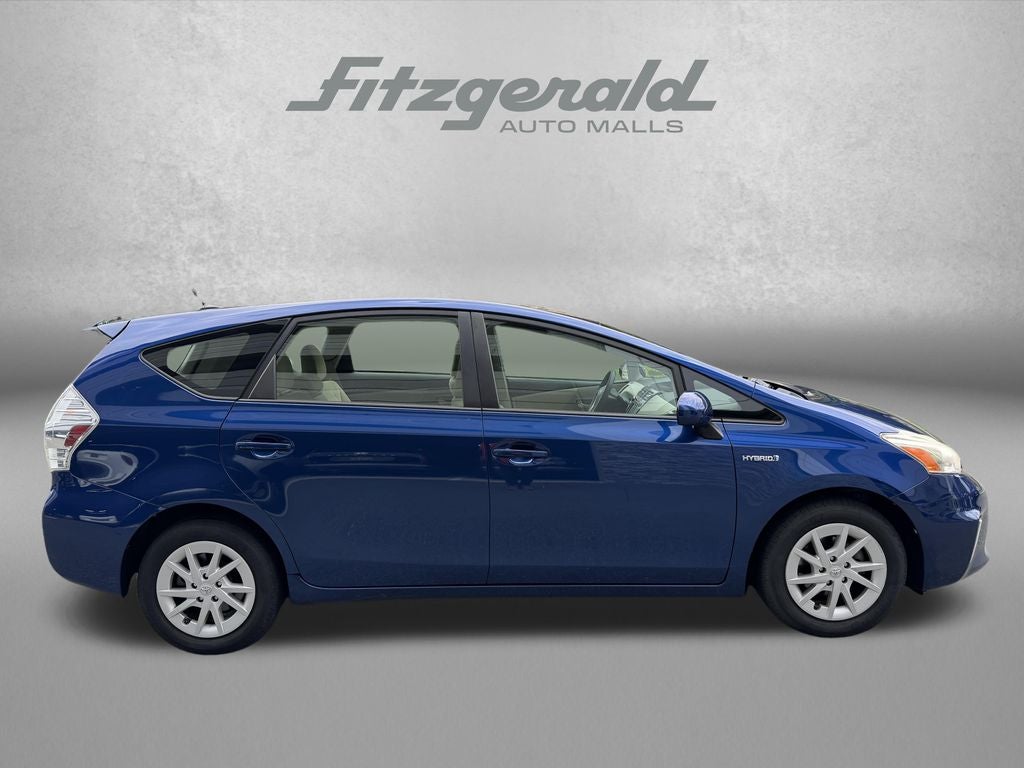 2012 Toyota Prius v Three