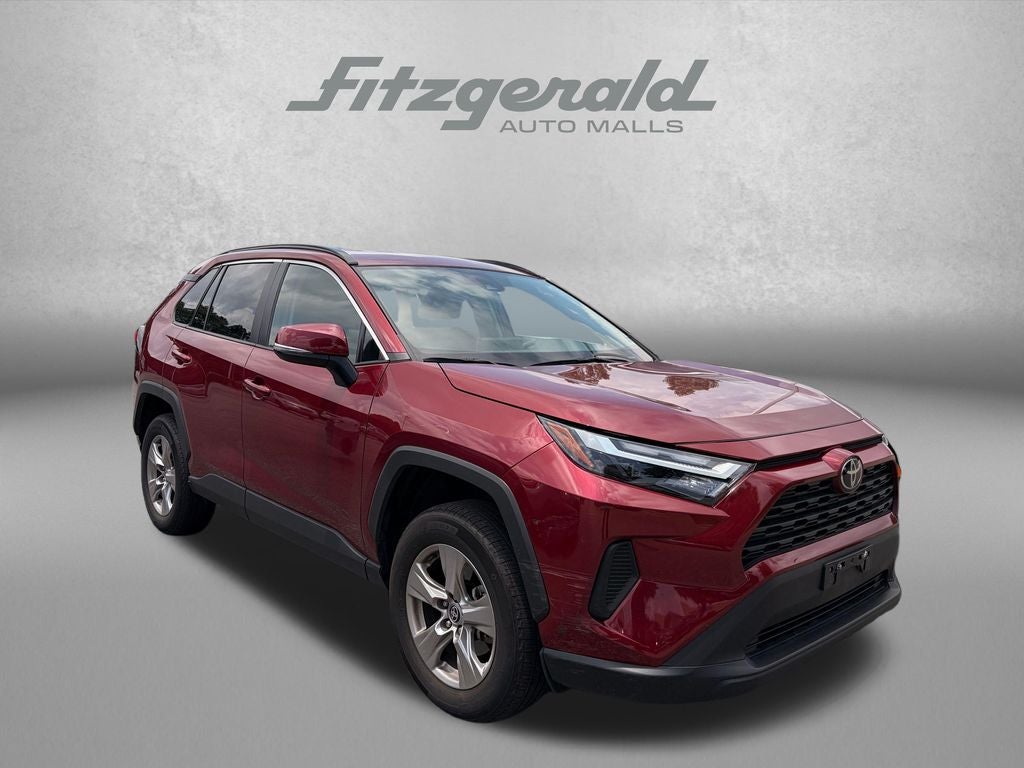 2025 Toyota RAV4 XLE