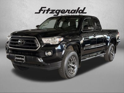 2022 Toyota TACOMA SR5 SR5
