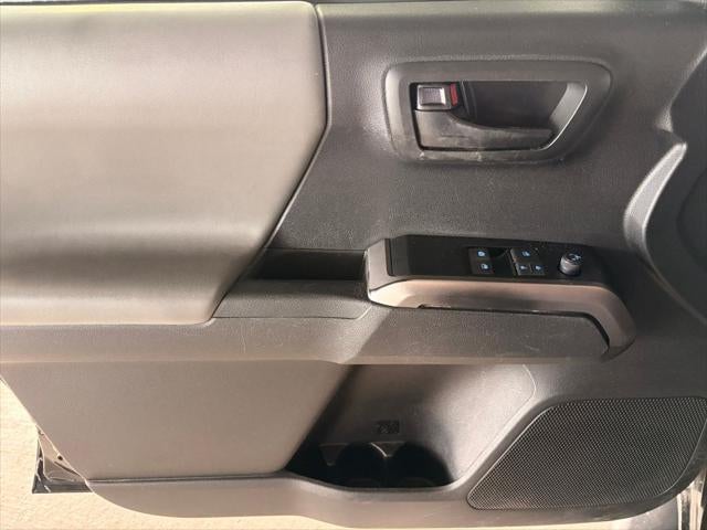 2022 Toyota TACOMA SR5 SR5