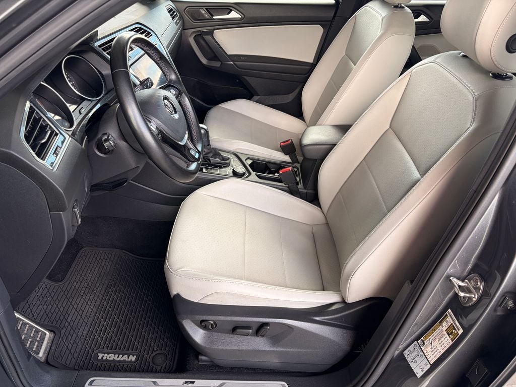 2020 Volkswagen Tiguan 2.0T SE R-Line Black 4Motion