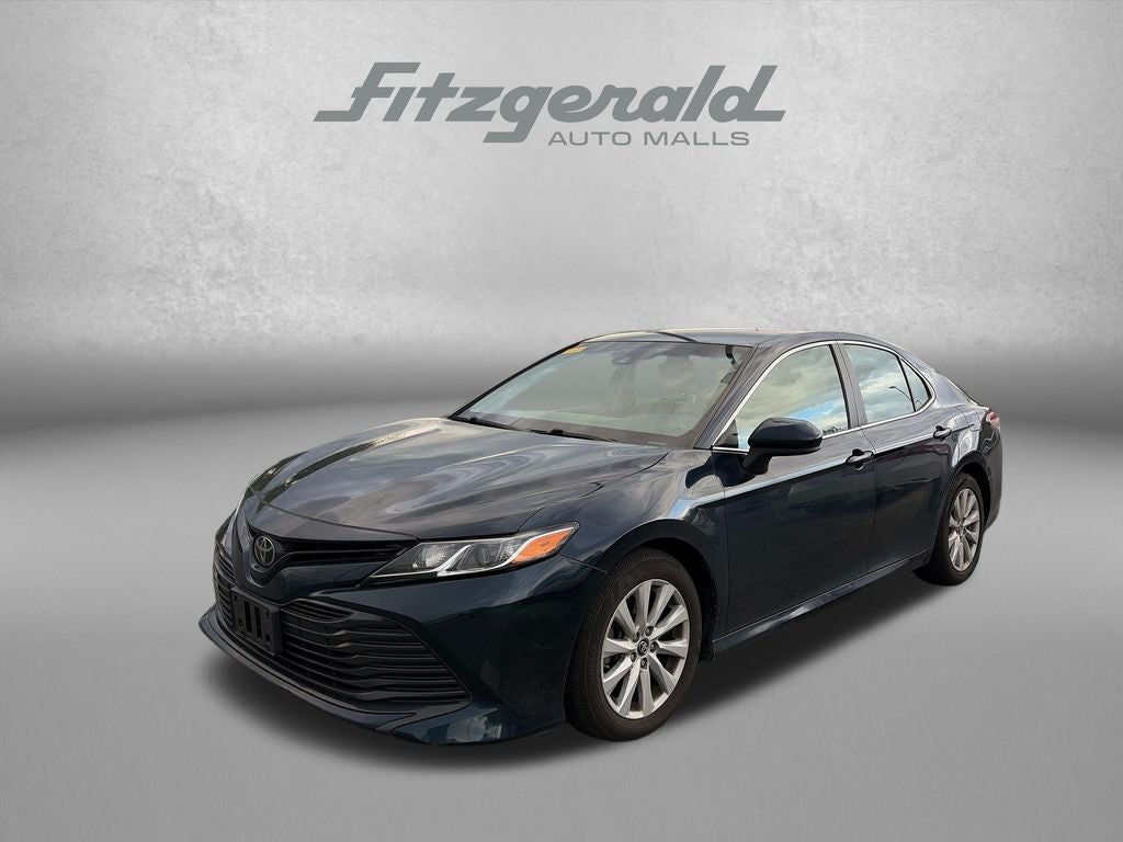 2018 Toyota CAMRY LE