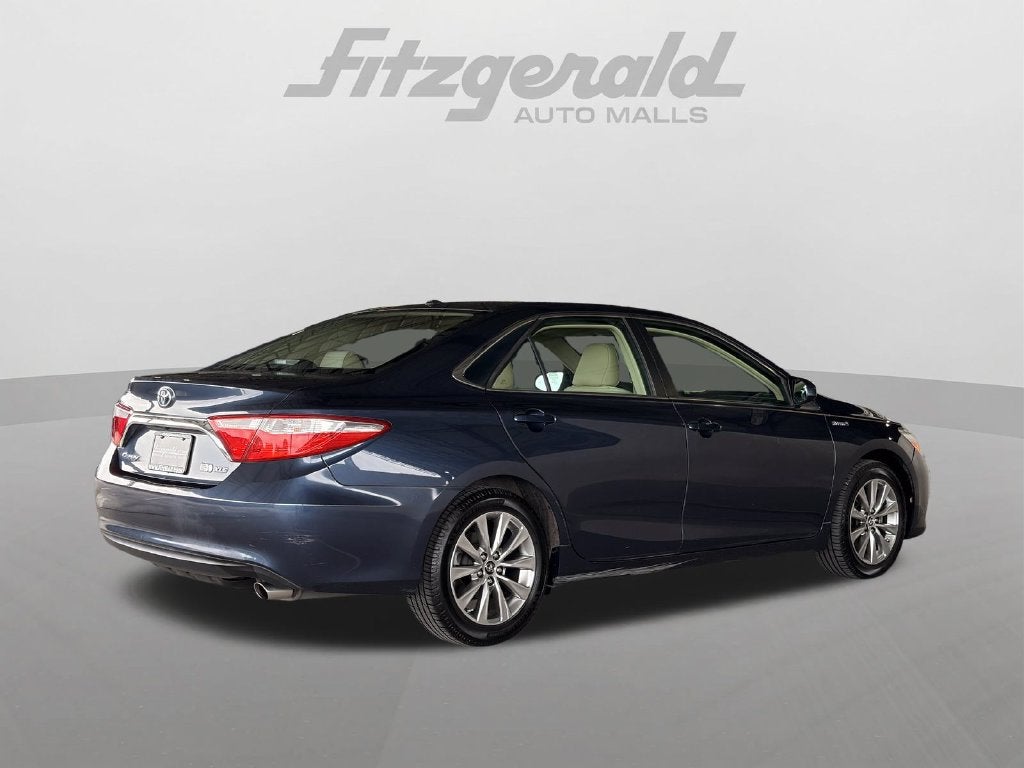 2016 Toyota Camry Hybrid XLE