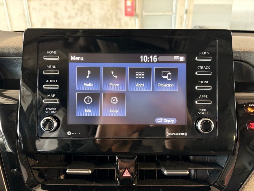 2024 Toyota CAMRY LE