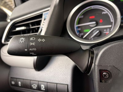 2023 Toyota Camry Hybrid XLE