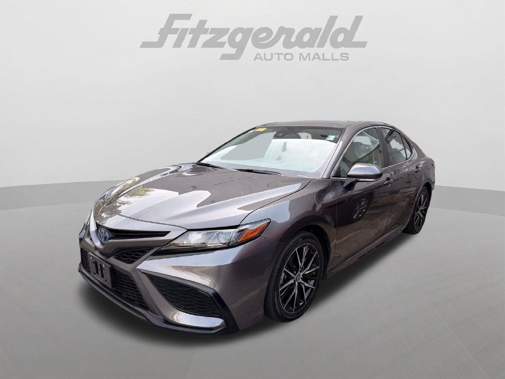 2023 Toyota Camry Hybrid SE