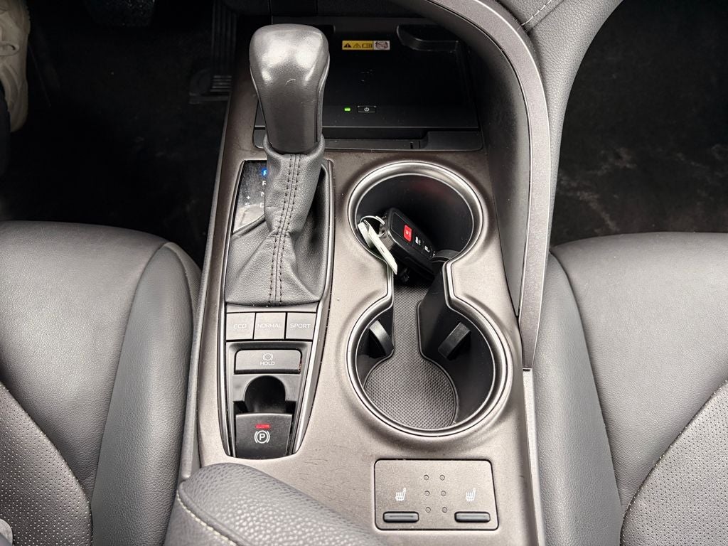 2024 Toyota CAMRY XSE