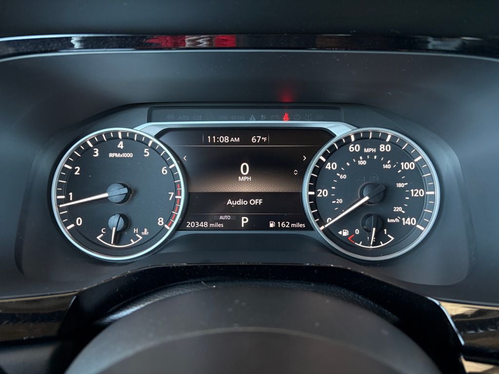 2024 Nissan Pathfinder SV