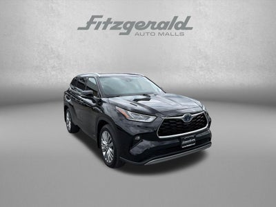2024 Toyota Highlander Hybrid Platinum