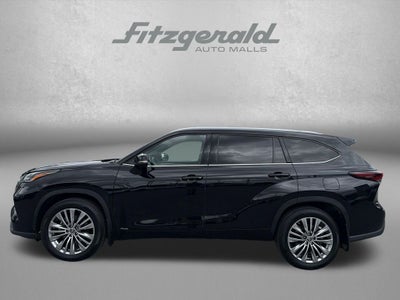 2024 Toyota Highlander Hybrid Platinum