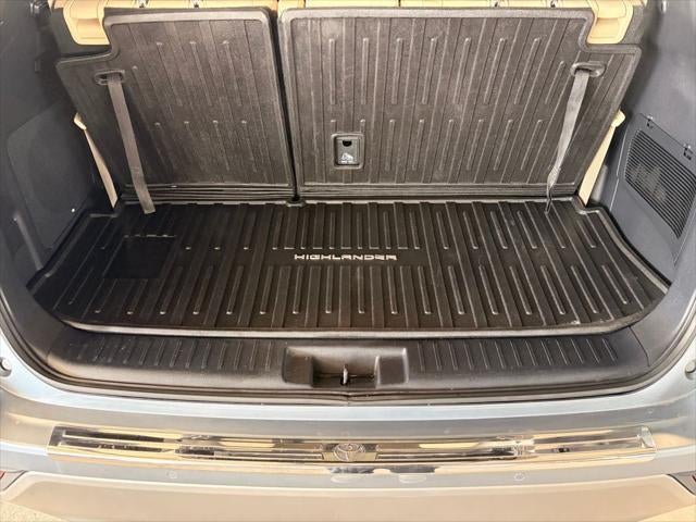 2020 Toyota HIGHLANDER Platinum