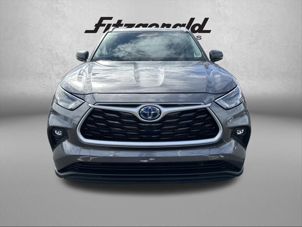 2022 Toyota HIGHLANDER HYBRD XLE