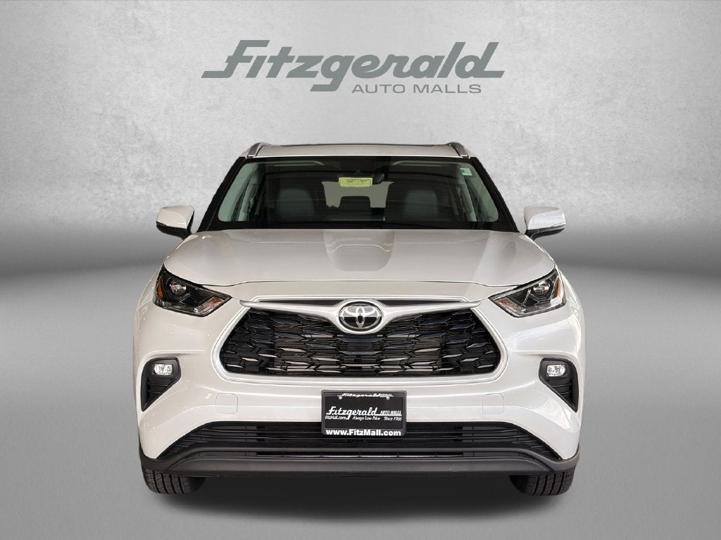 2025 Toyota Highlander Hybrid XLE