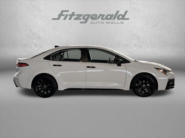2022 Toyota COROLLA SE Nightshade