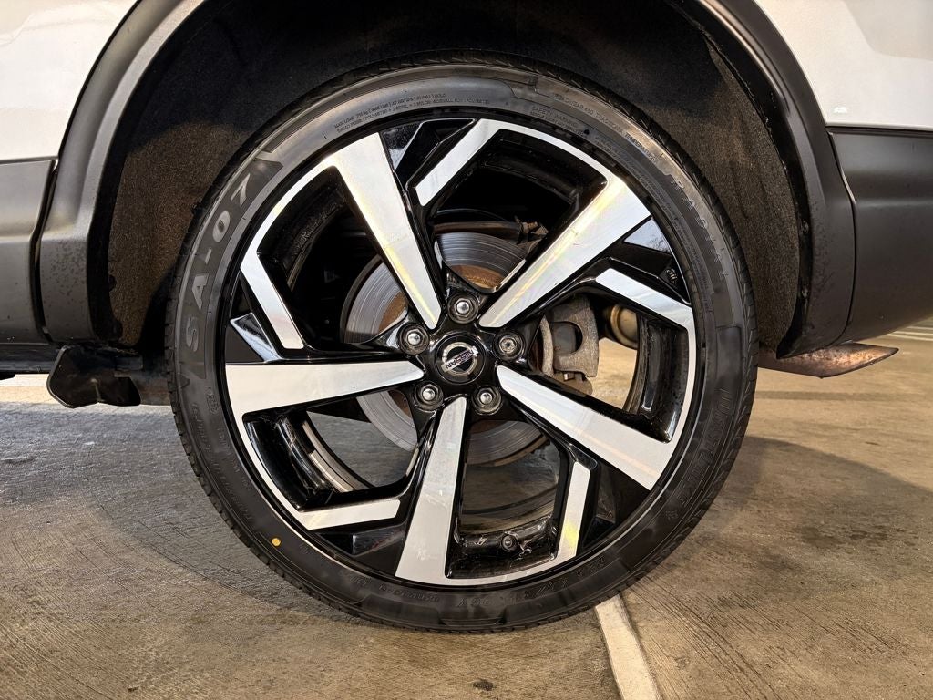 2020 Nissan Rogue Sport SL