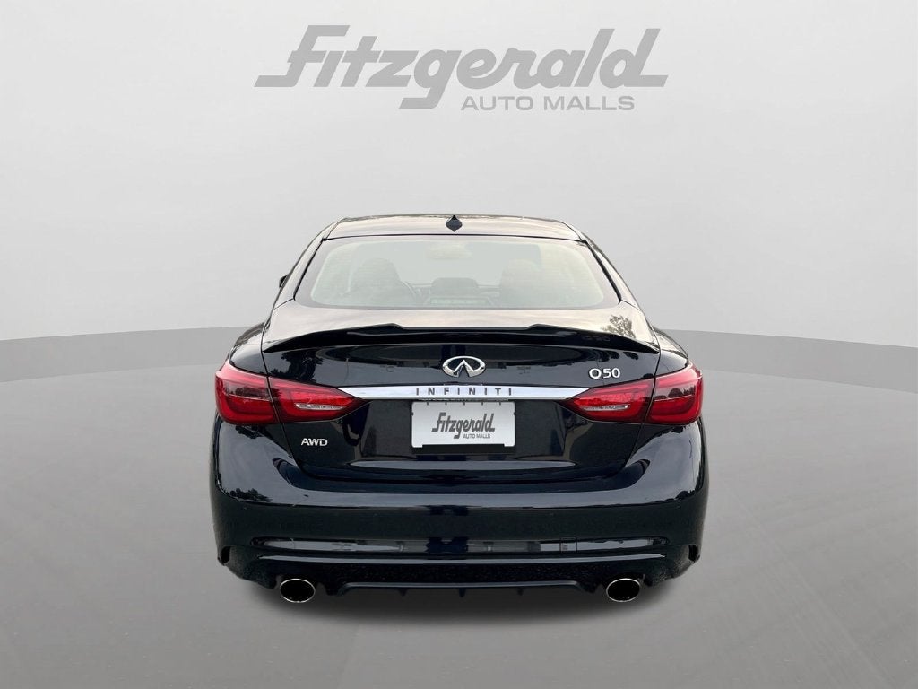 2022 INFINITI Q50 LUXE