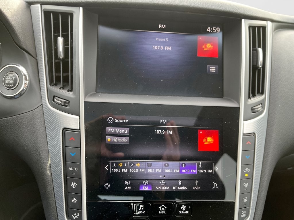 2022 INFINITI Q50 LUXE