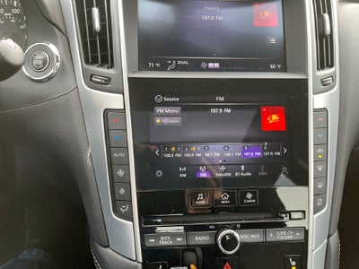 2022 INFINITI Q50 LUXE