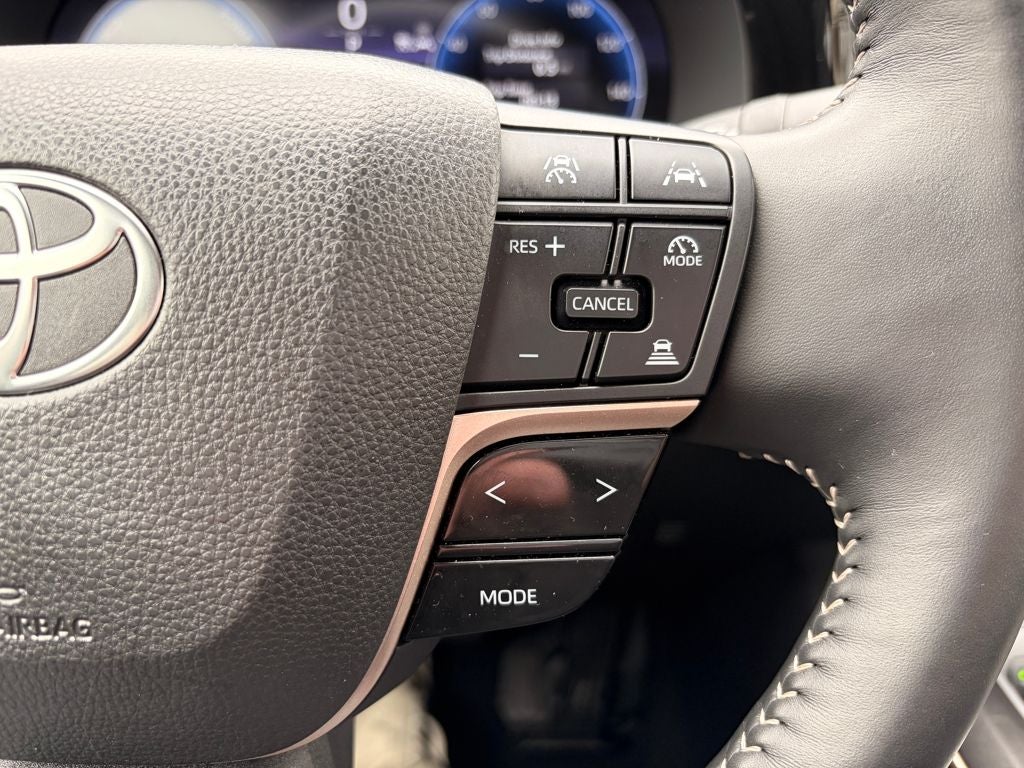 2026 Toyota CROWN XLE