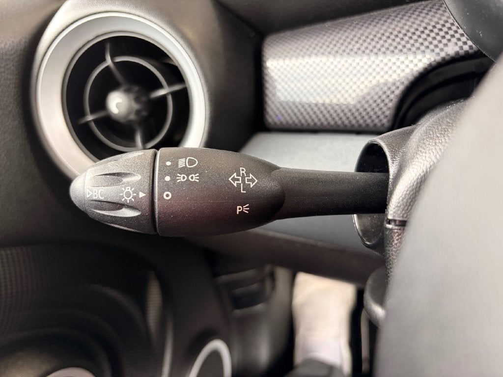 2012 MINI Hardtop Base