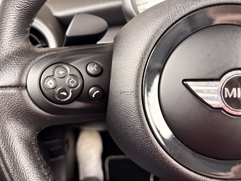 2012 MINI Hardtop Base