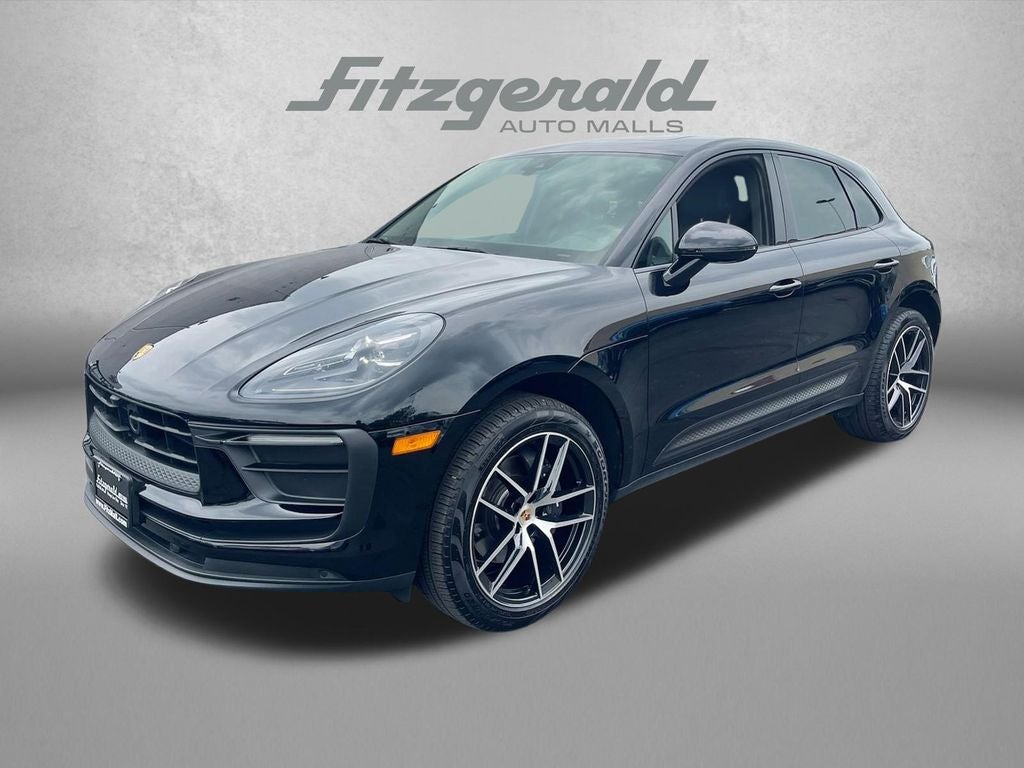 2024 Porsche Macan T