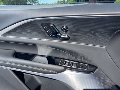 2025 Cadillac LYRIQ Luxury