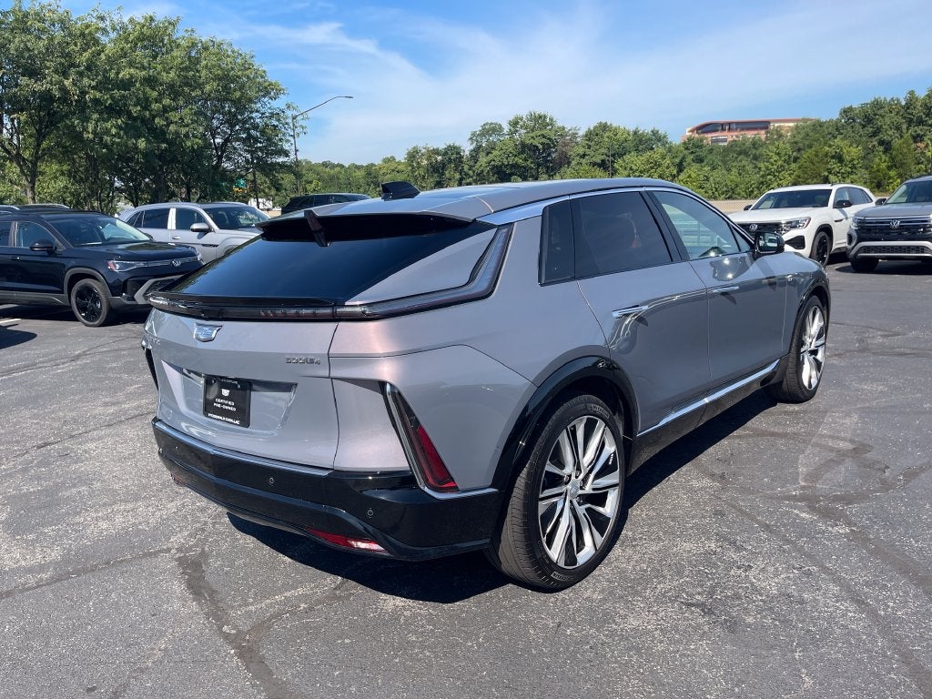 2025 Cadillac LYRIQ Luxury