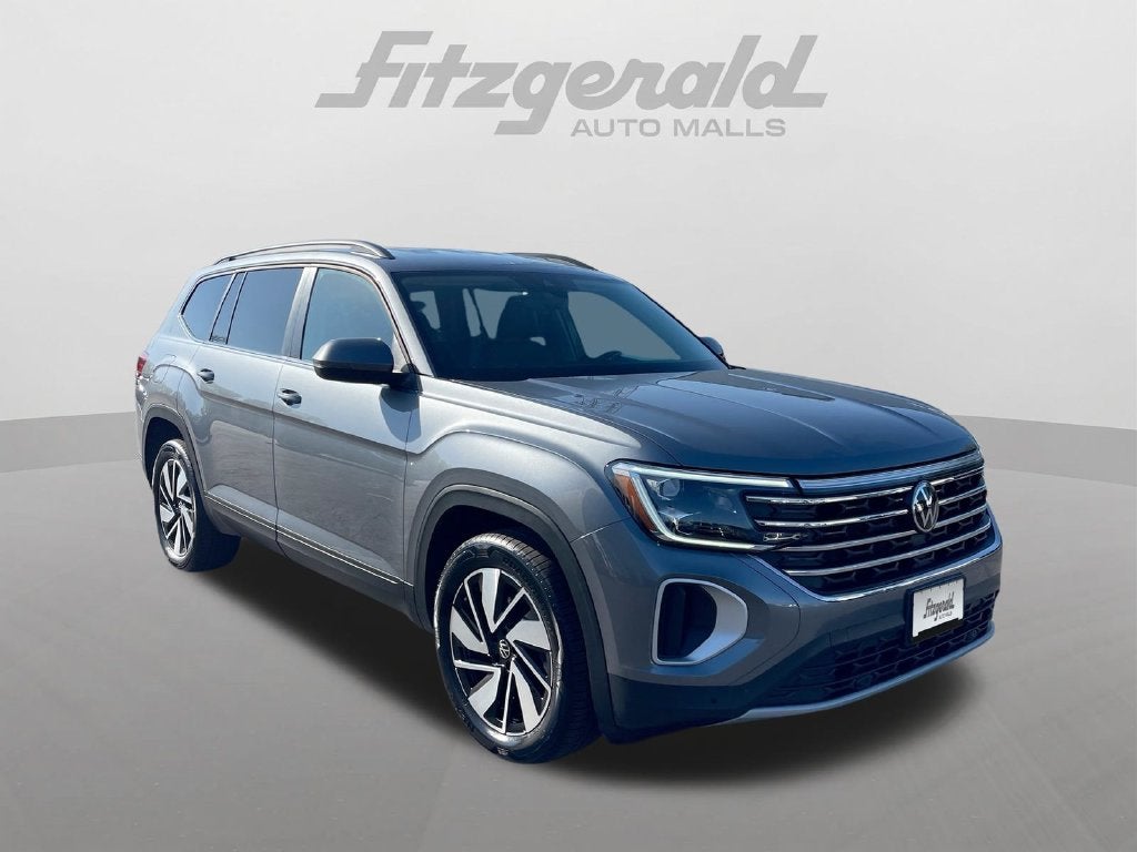 2025 Volkswagen Atlas SE w/Tech