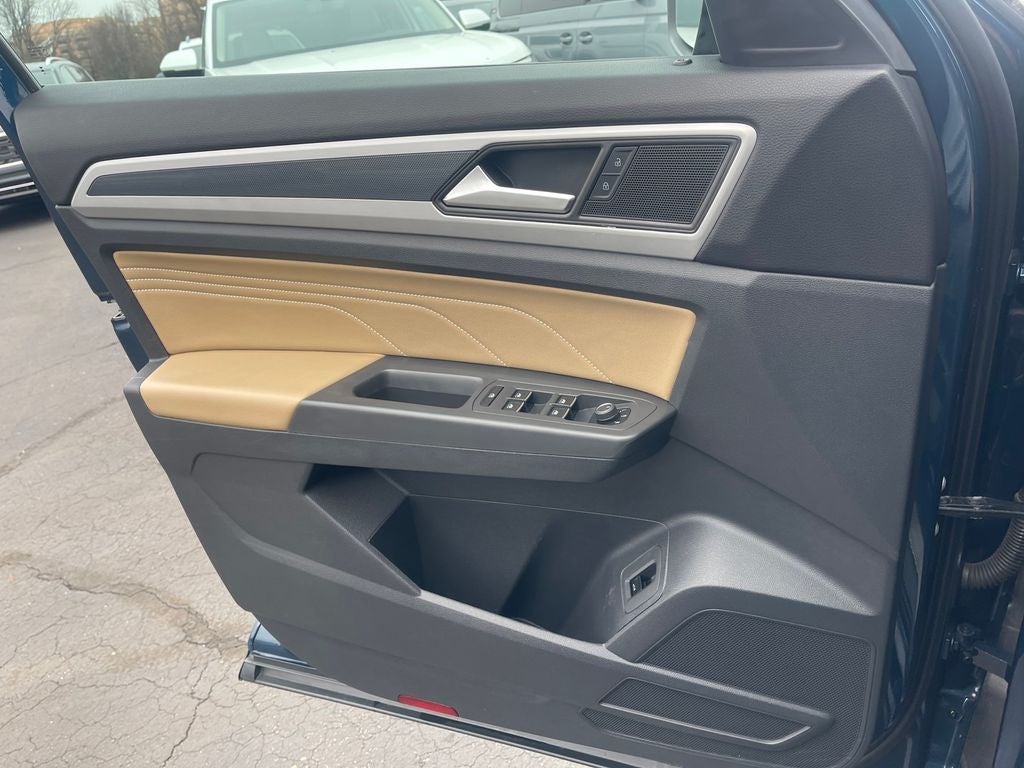 2023 Volkswagen Atlas Cross Sport 3.6L V6 SEL