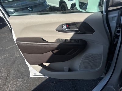 2019 Chrysler Pacifica Touring Plus