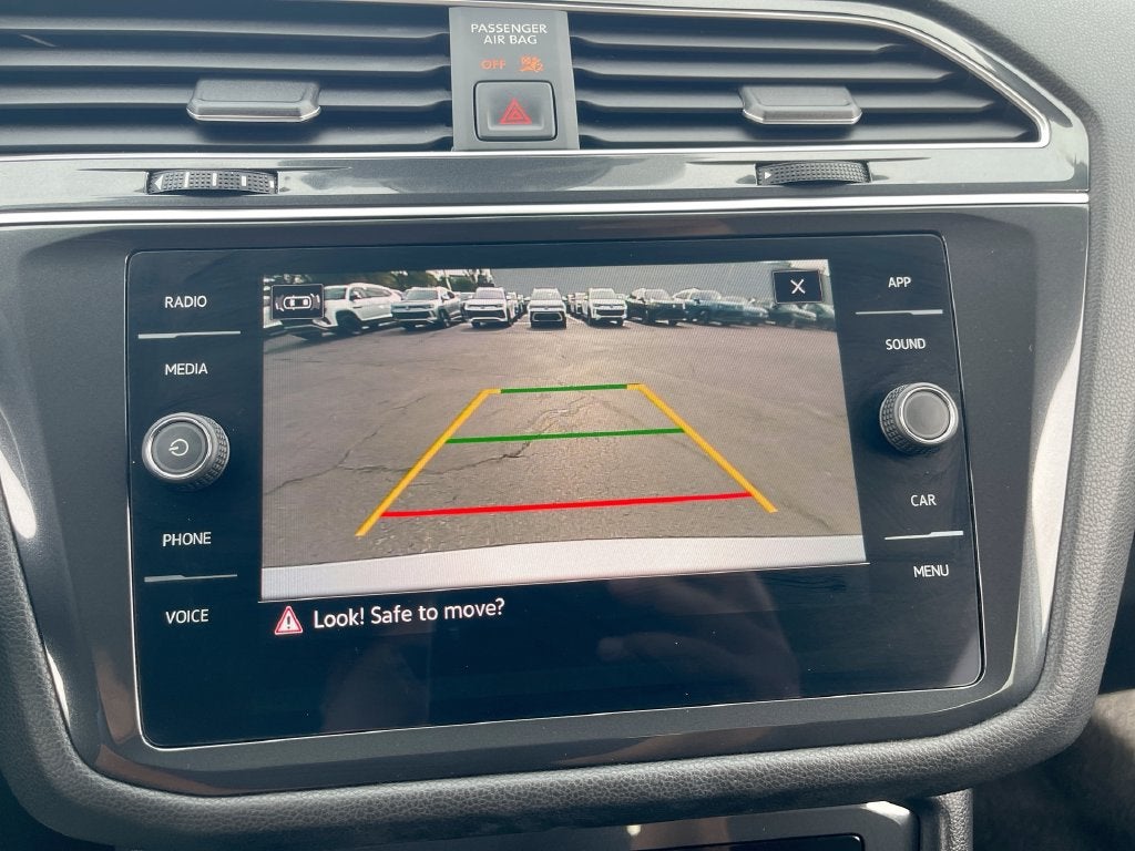 2023 Volkswagen Tiguan 2.0T SE