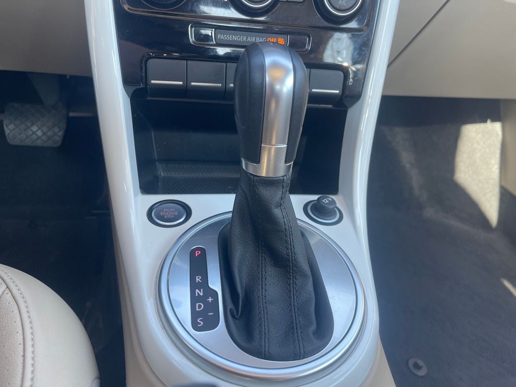 2018 Volkswagen Beetle 2.0T SE