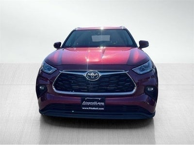 2022 Toyota Highlander Hybrid Limited