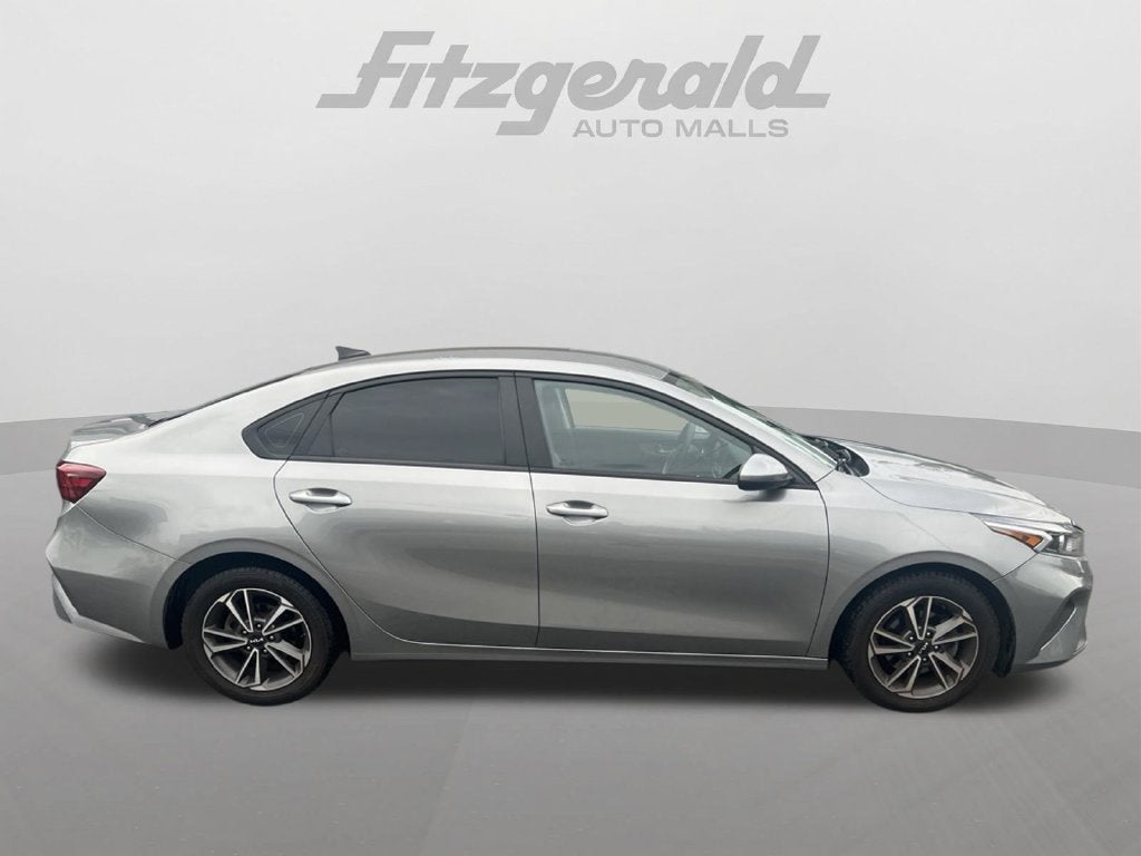2022 Kia Forte LXS