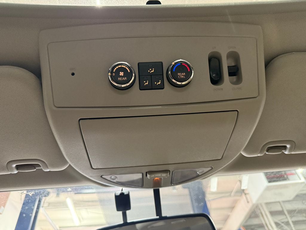 2013 Nissan Armada Platinum