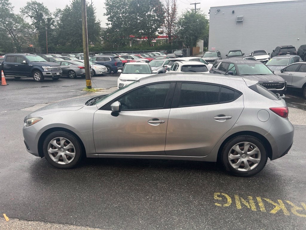 2015 Mazda Mazda3 i Sport