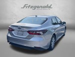 2022 Toyota Camry Hybrid LE